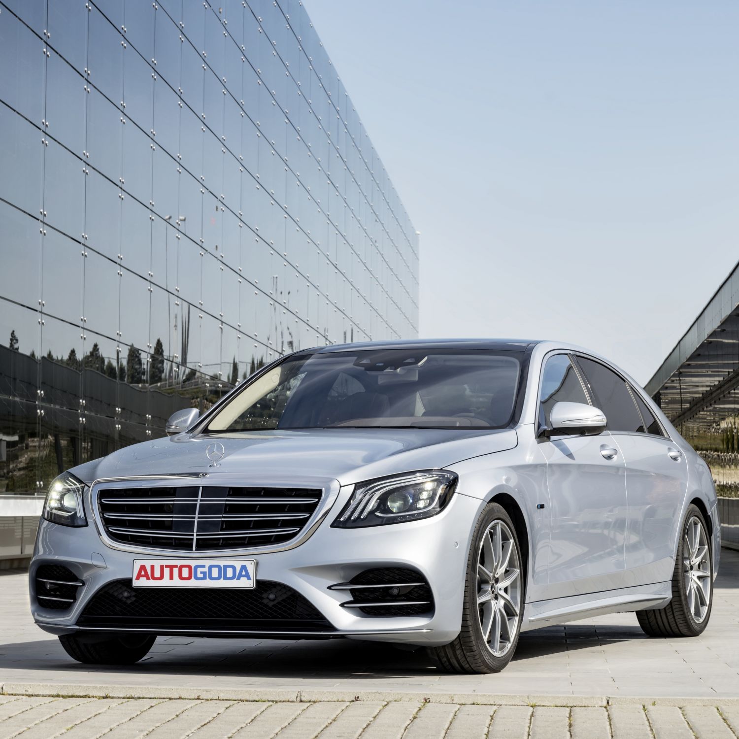Mercedes-Benz S-Класс